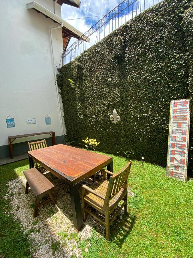 Apartamento Em Condominio Campos do Jordão Exterior photo